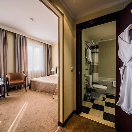 Hotel Minsk Готель 4*