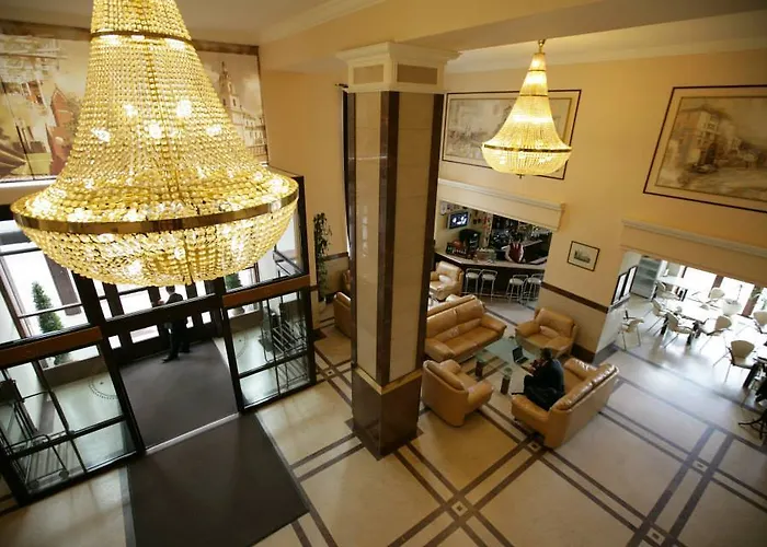 Готель Hotel Minsk