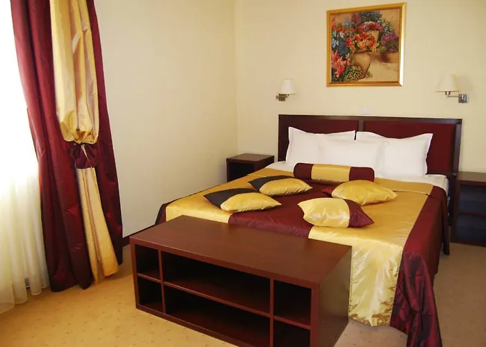 Hotel Minsk Мінськ