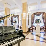 Hotel Minsk Ξενοδοχείο Μινσκ