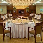 Ξενοδοχείο Hotel Minsk 4*