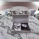 Hotel Minsk Ξενοδοχείο Μινσκ