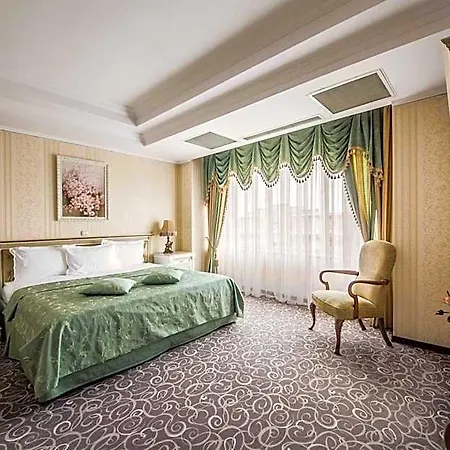 Hotel Minsk Hotel 4*