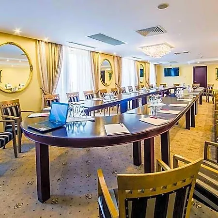 Hotel Minsk Hotel