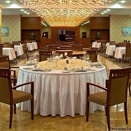 Отель Отель Минск 4*