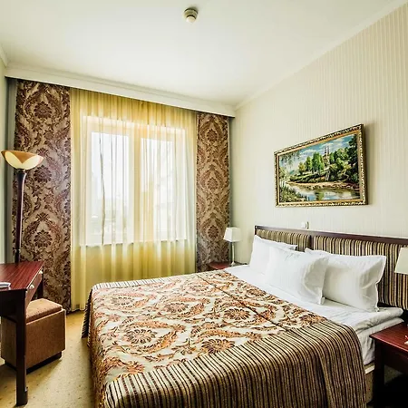Hotel Minsk 4* Μινσκ