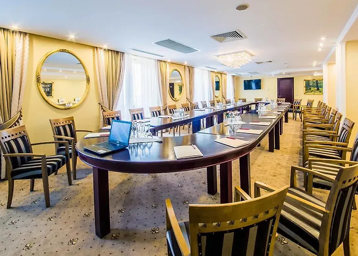 Hotel Minsk Szálloda Minszk