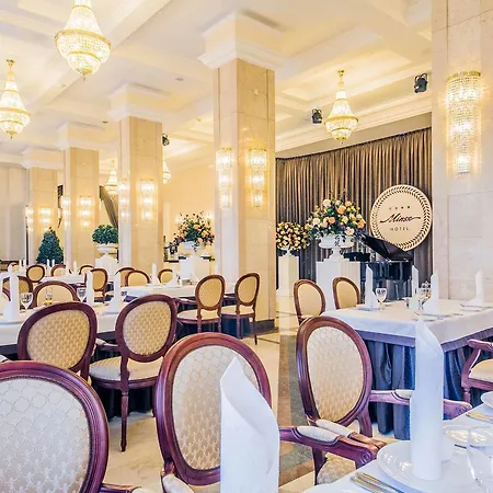 Hotel Hotel Minsk 4*
